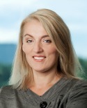 Evelyn Regner.jpg